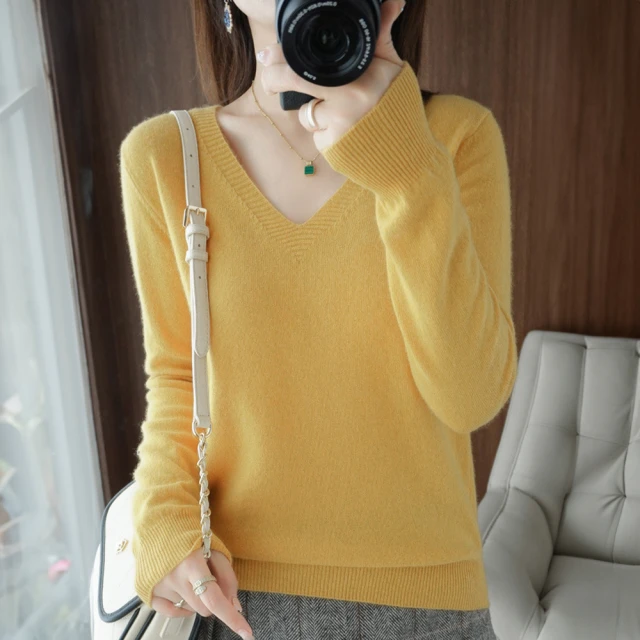 【初色】純色簡約休閒保暖棉絨V領坎肩無袖馬甲背心女外套-共3色-38620(M-3XL可選/現貨+預購) 歷史價格詳細信息