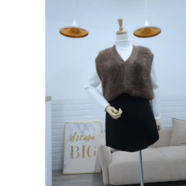 【LOBBY】R字口袋針織背心 歷史價格詳細信息