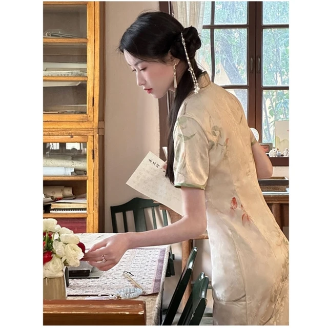 【巴黎精品】雙12 連身裙改良式旗袍(短袖立領開衩印花女裙子a1gc86) 歷史價格詳細信息