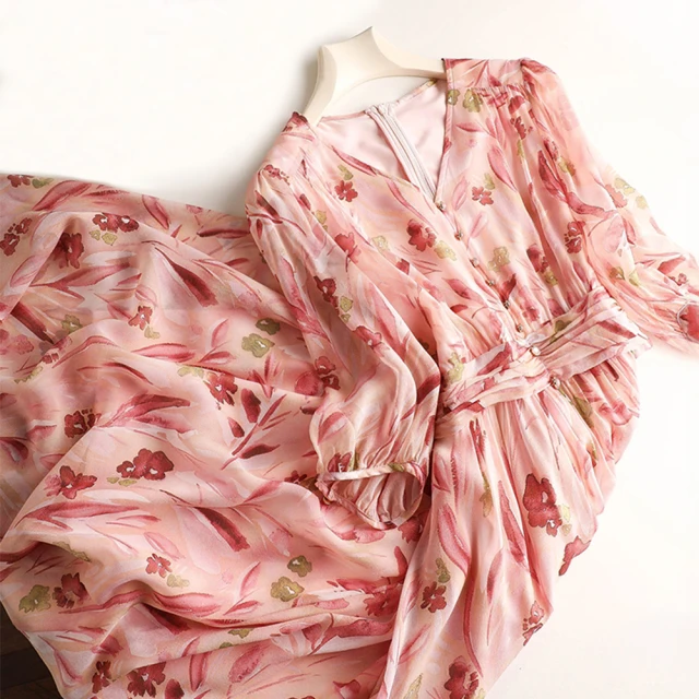 雪紡碎花連衣裙女V領超仙裙子法式初戀氣質顯瘦溫柔風女神中長裙-名流 歷史價格詳細信息