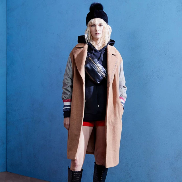 【iROO】異材質荷葉邊針織外套 歷史價格詳細信息