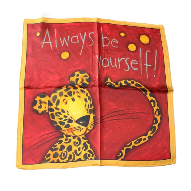 【Jun Jun】蠶絲小方巾 絲巾 領巾 53x53cm(黑貓) 歷史價格詳細信息