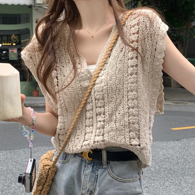 【D.studio】韓版V領蕾絲邊內刷毛保暖背心(帶胸墊免穿內衣 上衣 小可愛 女裝 背心女 衣服 睡衣  V235) 歷史價格詳細信息