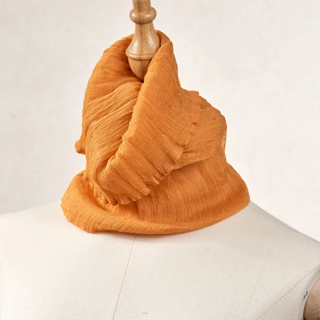 優雅保暖高領皮革繡圖騰針織加絨長上衣(黑.灰.紅XL-3L)-X370熊衣褲語 歷史價格詳細信息