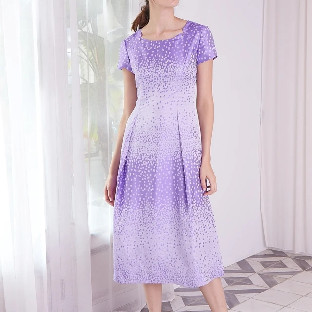 【NADIA LIN 林臣英】蕾絲領緹花洋裝 歷史價格詳細信息