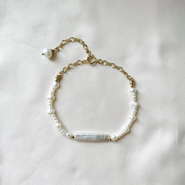 【Elegant 珍愛宣言】朝露小花朵天然珍珠耳環(珍珠耳環) 歷史價格詳細信息