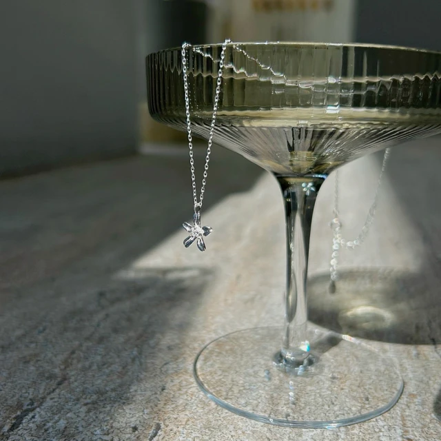 【MOON MOON ACC.】｜純銀項鍊 925｜年華 • 無限心鎖 頸鍊鎖骨鏈  單只販售(氣質優雅) 歷史價格詳細信息