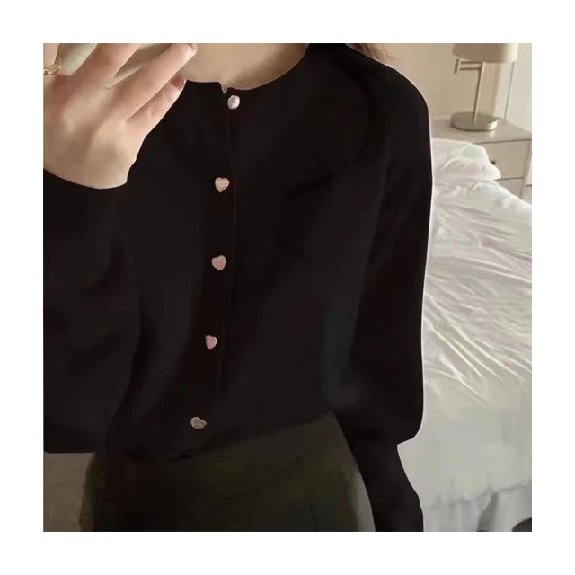 女裝 溫柔氣質慵懶風牛角扣圓領撞色毛衣外套女秋冬新款韓版針織開衫潮 歷史價格詳細信息