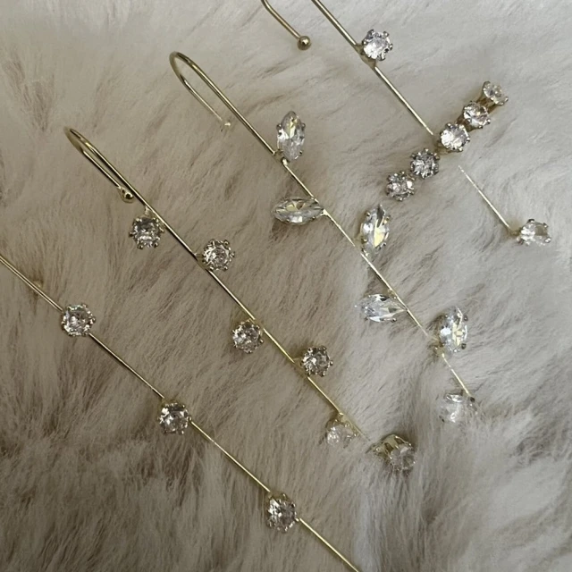 ins歐美流行氣質輕奢小香風智能感溫變色蝴蝶吊墜超仙彩色項鏈女 歷史價格詳細信息