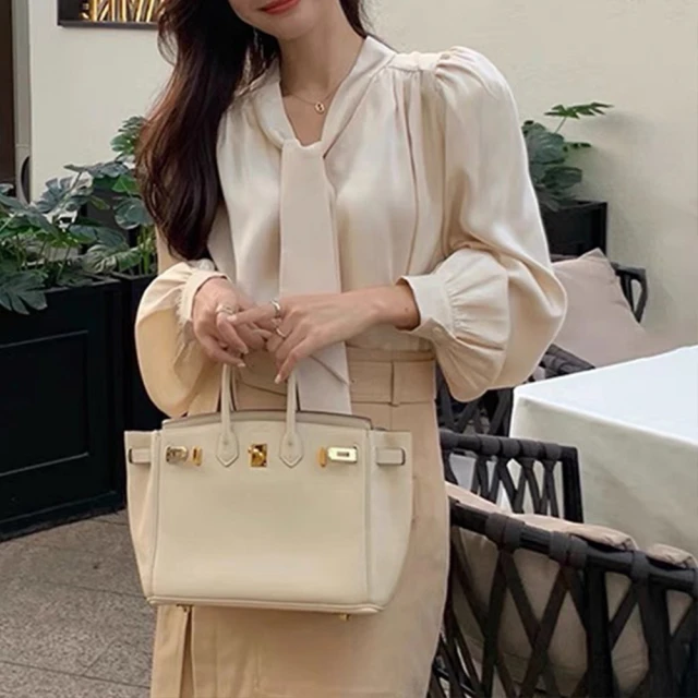 【buyer 白鵝】現貨 雪紡 垂墜感超顯瘦寬褲裙(多款任選) 歷史價格詳細信息