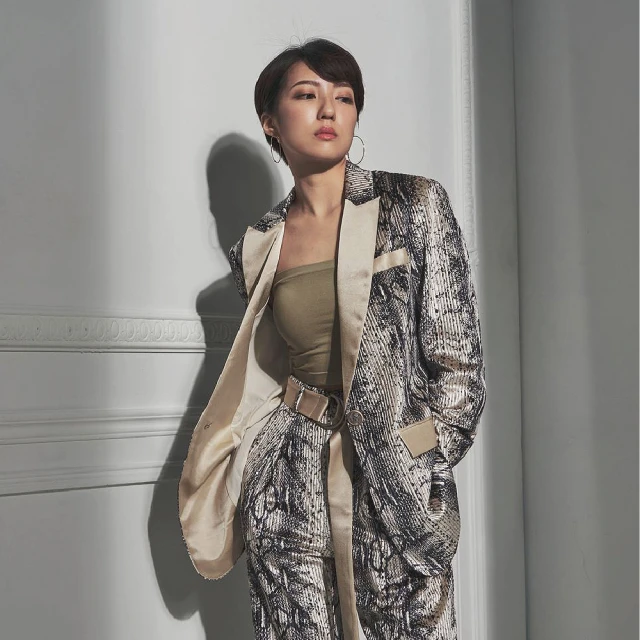 卓薇妮girl koco美甲2023年一步膠眼甲油膠三合一雙光顯白懶人 歷史價格詳細信息