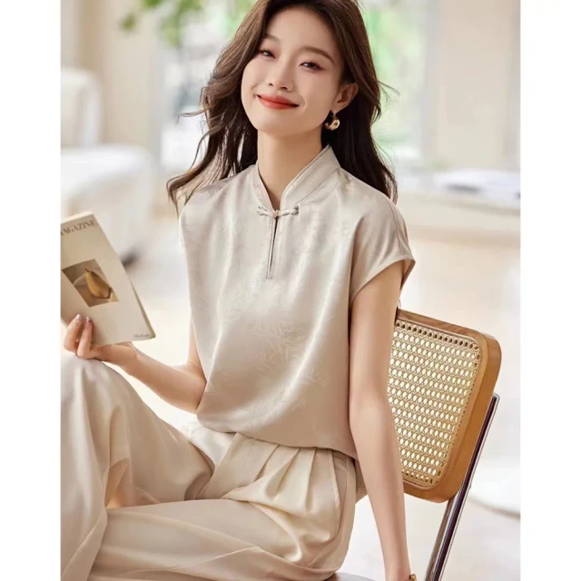 【Paiya 派亞】新中式國風假兩件針織開衫女秋冬新款旗袍領盤扣上衣毛衣外套(均碼M-2XL可穿) 歷史價格詳細信息