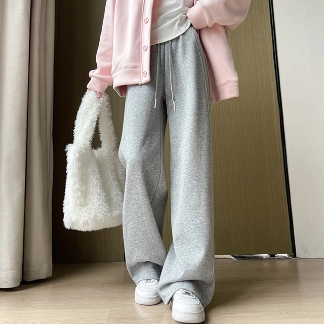 【Paiya 派亞】秋冬新款內搭女士打底衫毛衣流行時髦時尚洋氣上衣(均碼M-2XL可穿) 歷史價格詳細信息