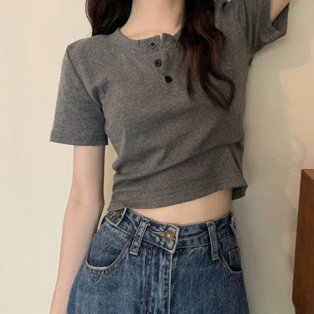 【D.studio】韓版顯瘦彈性內搭短版背心(上衣 小可愛 女裝 背心女 衣服 短版上衣 短板上衣) 歷史價格詳細信息