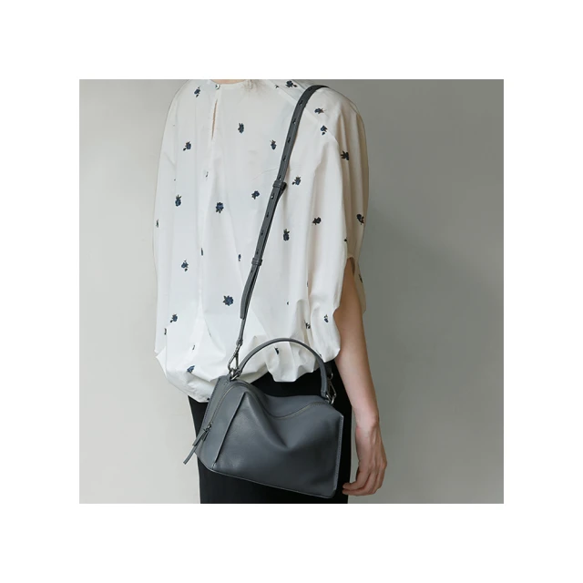 【Darker Than Black】Valley Hobo Bag 軟包/波賽頓藍(側背包/單肩包/真皮包) 歷史價格詳細信息