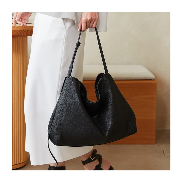 【Darker Than Black】Valley Hobo Bag 軟包/波賽頓藍(側背包/單肩包/真皮包) 歷史價格詳細信息