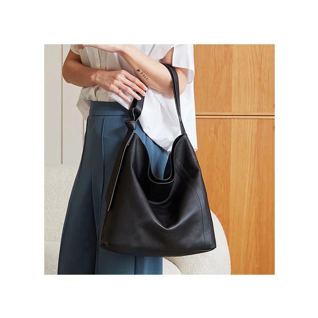 【Darker Than Black】Valley Hobo Bag 軟包/波賽頓藍(側背包/單肩包/真皮包) 歷史價格詳細信息