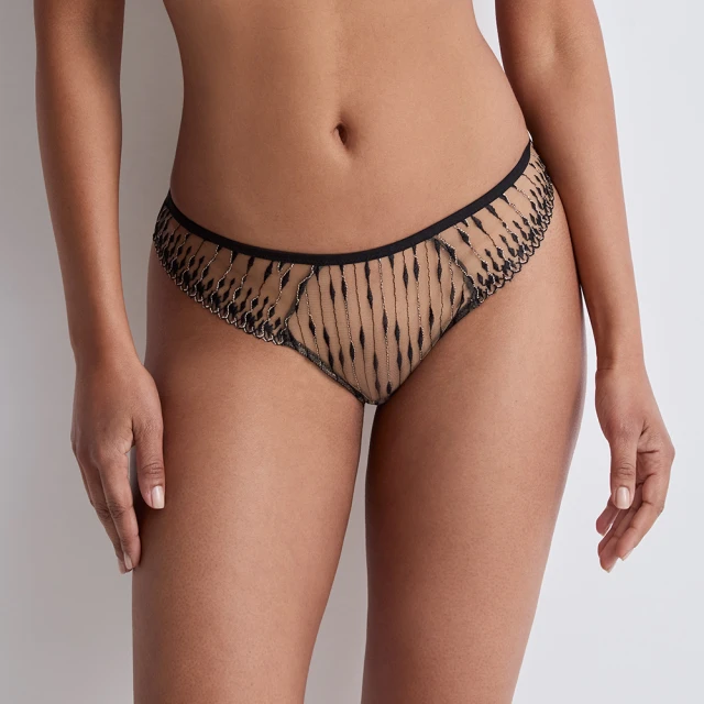 【Aubade】女巫之吻刺刺繡蕾絲立體有襯內衣 性感內衣 法國進口 女內衣(3D-黑) 歷史價格詳細信息