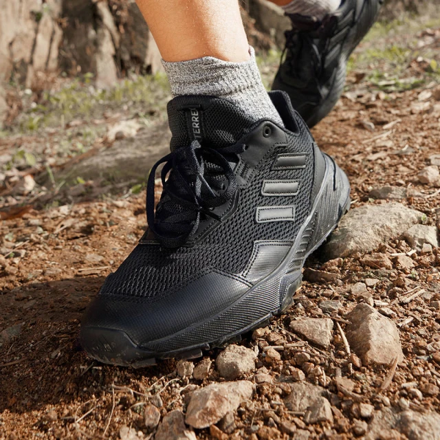 【adidas 愛迪達】跑鞋 慢跑鞋 運動鞋 男鞋/女鞋(多款任選) 歷史價格詳細信息