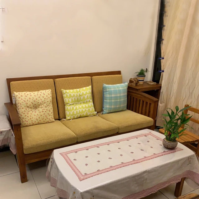 【吉迪市柚木家具】四伸手樓梯衣帽架-pc 歷史價格詳細信息