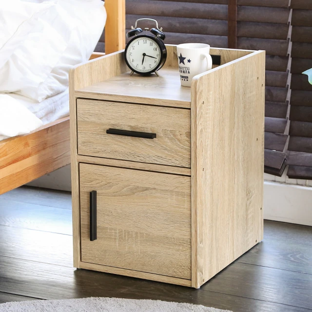 【AKARA】雙層保暖字母學院風高領上衣 歷史價格詳細信息