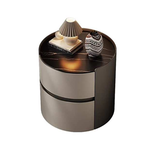 小天下-岩村和朗森林裡的小松鼠 (出版40周年紀念珍藏版)森林裡的小松鼠: 春天來了/ 西北雨來了/ 好紅好紅的紅毛衣 歷史價格詳細信息