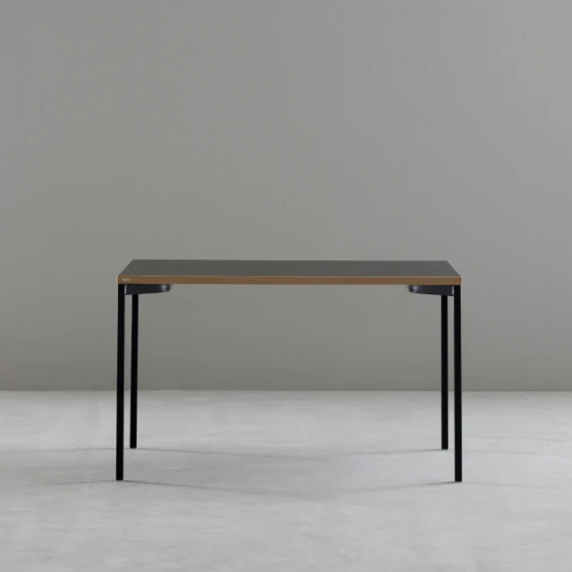 【DESKER】COMPUTER DESK 韓國設計監製 1400型 多用途電腦桌 140*70cm 附集線槽(書桌/辦公桌/專人組裝) 歷史價格詳細信息