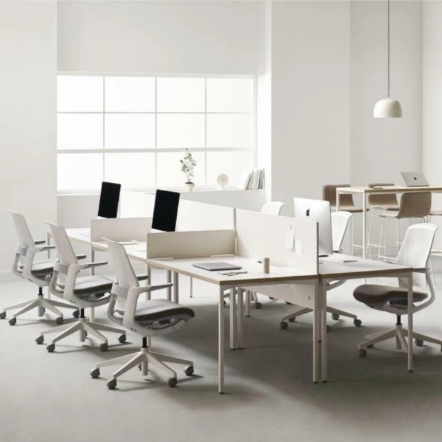 【DESKER】COMPUTER DESK 韓國設計監製 1400型 多用途電腦桌 140*70cm 附集線槽(書桌/辦公桌/專人組裝) 歷史價格詳細信息