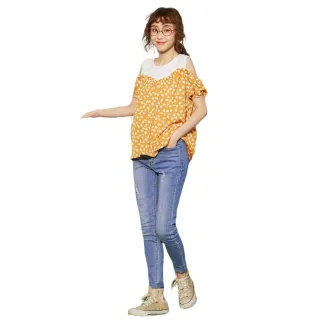 【betty’s 貝蒂思】刷破花花V領泡泡袖上衣(白色) 歷史價格詳細信息