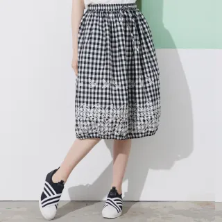 【betty’s 貝蒂思】鬆緊刺繡素色短褲(紅色) 歷史價格詳細信息