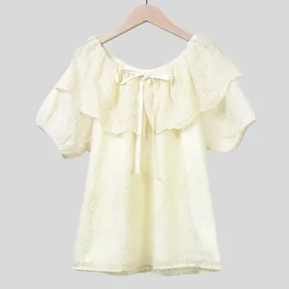 【betty’s 貝蒂思】蝴蝶結色塊印花蕾絲澎袖T-shirt(共二色) 歷史價格詳細信息