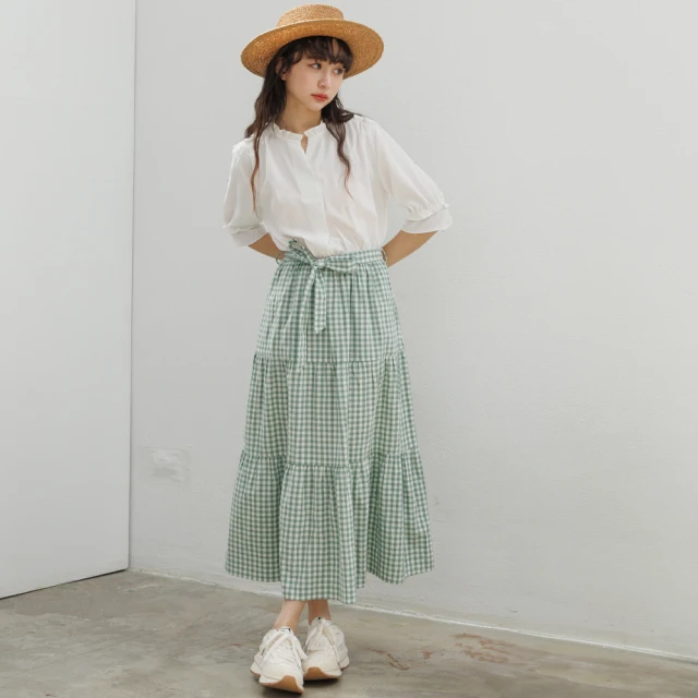 【betty’s 貝蒂思】鏤空蕾絲半開襟立領澎袖T-shirt(黑色) 歷史價格詳細信息