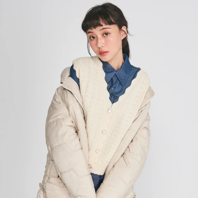 【betty’s 貝蒂思】雲朵撞色拼接短袖圓領上衣(白色) 歷史價格詳細信息