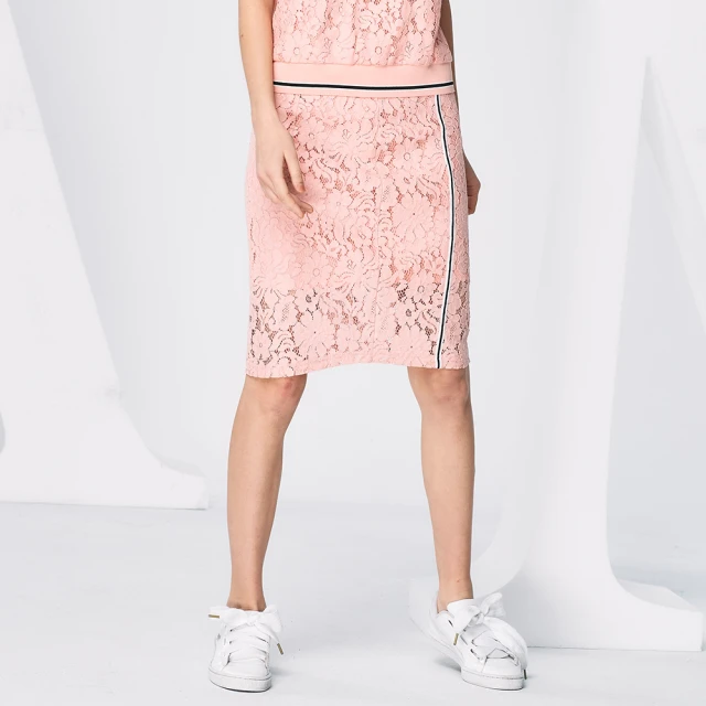 【MYVEGA 麥雪爾】滿版蕾絲下擺綁繩上衣-黑 歷史價格詳細信息