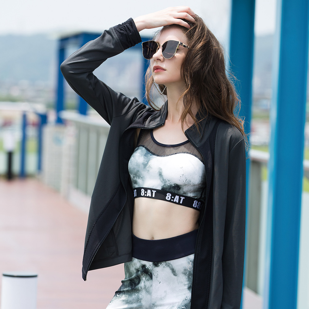 8:AT 外套 M-XL(莓紫) 歷史價格詳細信息