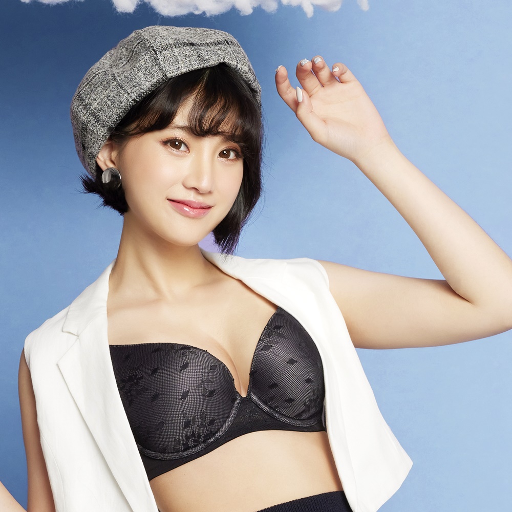 【SAVVY莎薇】EFG+大罩杯 L-3L中低腰三角褲(美人膚) 性感層次蕾絲 親膚舒適 穿著無痕-AS2513O6 歷史價格詳細信息