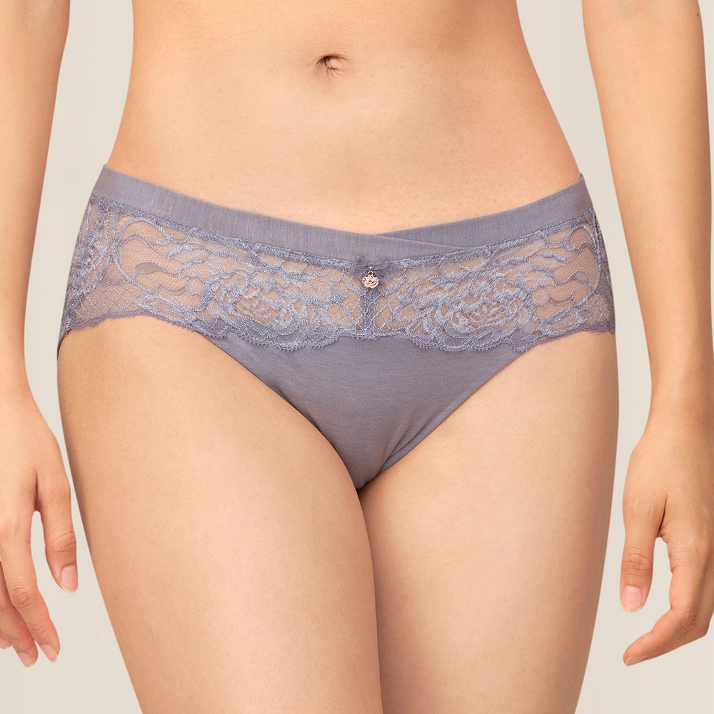 【Triumph 黛安芬】自然優雅系列 包覆美背無鋼圈 C罩杯內衣(純淨白) 歷史價格詳細信息