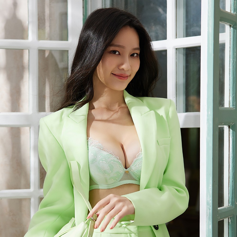 BE奶甜藝術生長袖連衣裙女秋冬新品設計感假兩件氣質中長裙子 歷史價格詳細信息