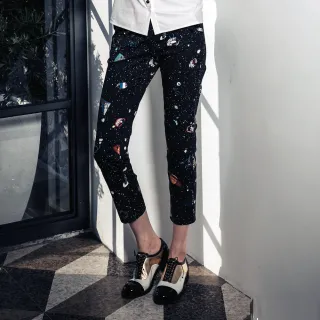 【KeyWear 奇威名品】漫畫印花假二件式長袖上衣 歷史價格詳細信息