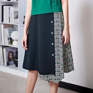 【ILEY 伊蕾】不規則荷葉活片剪裁斜紋A字短褲裙(深藍色；M-XL；1223022414) 歷史價格詳細信息