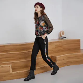 【ILEY 伊蕾】縲縈條紋針織上衣(白色；M-2L；1241455001) 歷史價格詳細信息