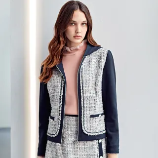 【ILEY 伊蕾】時髦俐落小香金蔥毛呢對勾短版外套(黑色；M-XL；1224014022) 歷史價格詳細信息