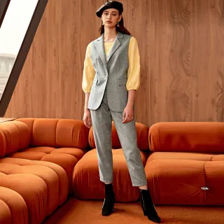 【ILEY 伊蕾】高級貴氣緹花燒花荷葉領上衣(灰色；M-2L；1223071404) 歷史價格詳細信息