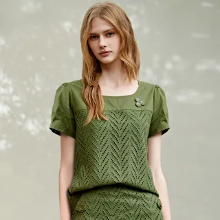 【ILEY 伊蕾】葉片水彩燒花細壓摺領口雪紡上衣1213281405(深藍) 歷史價格詳細信息