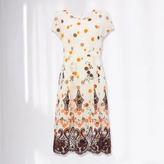 【ILEY 伊蕾】優雅撞色花瓣領型拼接蕾絲袖針織上衣(粉色；M-XL；1231065006) 歷史價格詳細信息