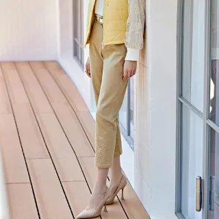 【ILEY 伊蕾】花朵刺繡蕾絲鑲邊V領含羊毛針織上衣(淺藍色；M-XL；1224455002) 歷史價格詳細信息