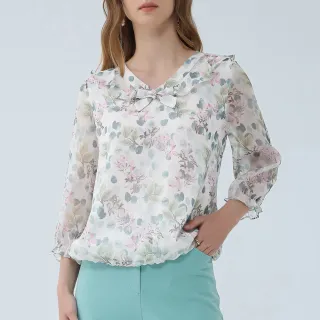 【ILEY 伊蕾】蝴蝶花圈刺繡造型棉質針織上衣(兩色；M-2L；1231455004) 歷史價格詳細信息