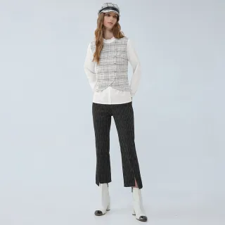 【ILEY 伊蕾】線條感撞色針織上衣(深藍色；M-2L；1234241602) 歷史價格詳細信息