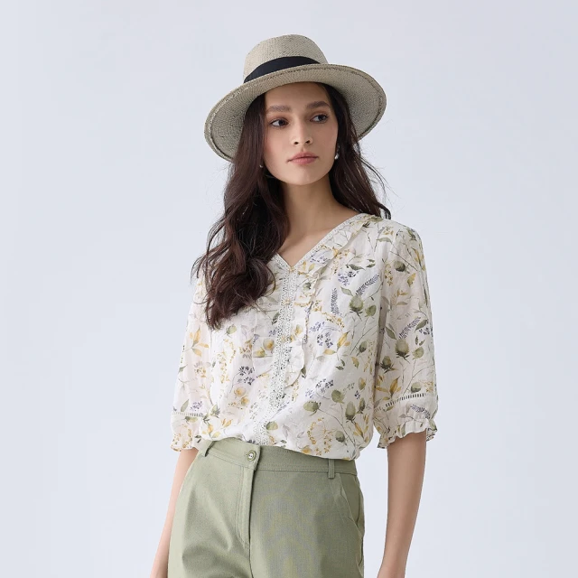 【ILEY 伊蕾】縲縈條紋針織上衣(白色；M-2L；1241455001) 歷史價格詳細信息