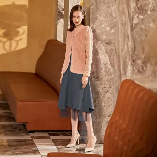 【ILEY 伊蕾】柔美花兒印花條紋蕾絲造型上衣1213071879(粉) 歷史價格詳細信息